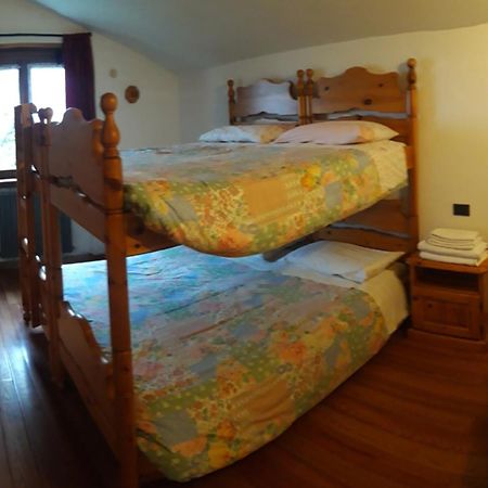 Rifugio "Mai Tardi" Hotel Madesimo Eksteriør billede