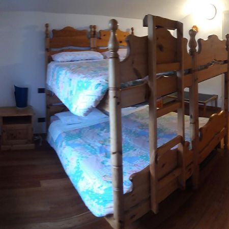 Rifugio "Mai Tardi" Hotel Madesimo Eksteriør billede