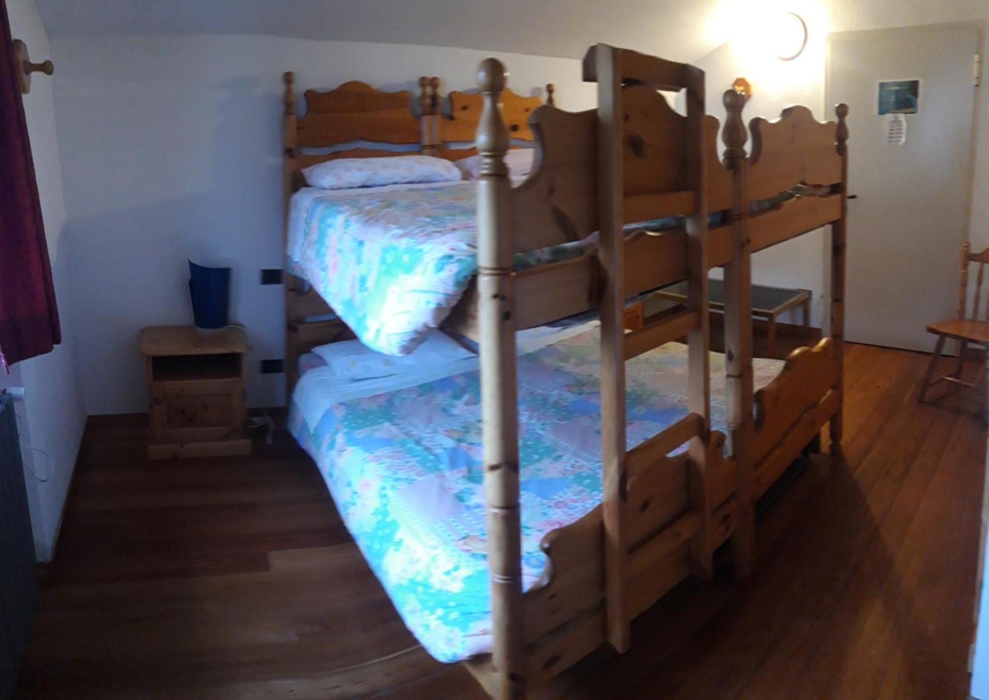 Rifugio "Mai Tardi" Hotel Madesimo Eksteriør billede